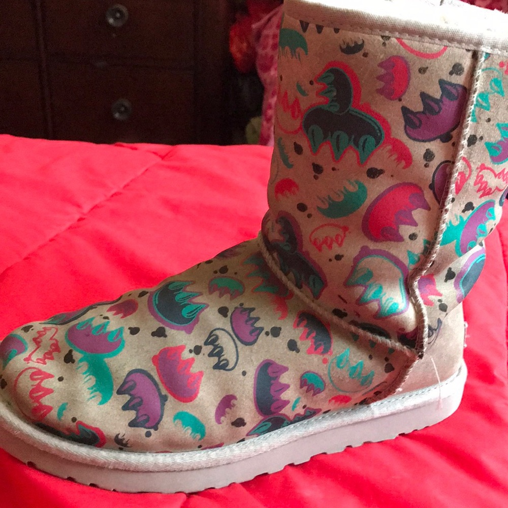 UGG LADY